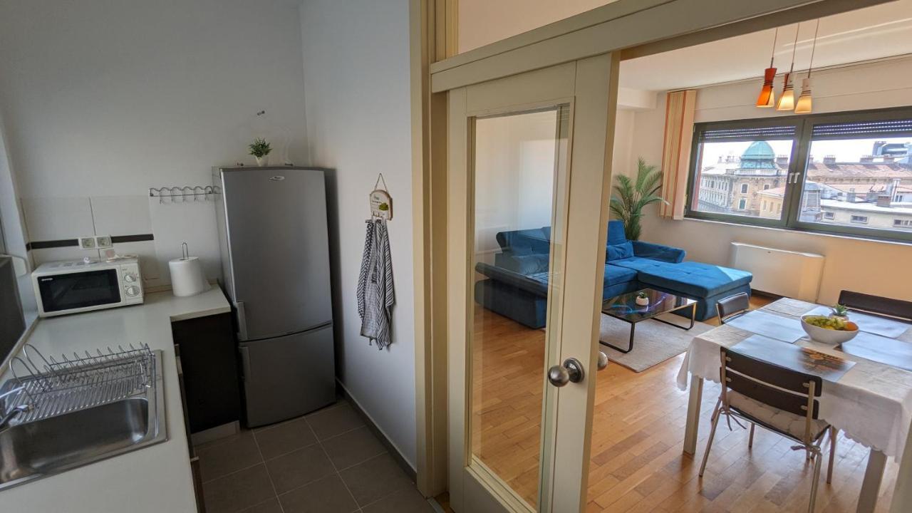 Downtown Fiume, Underground Garage Within The Property Exterior photo